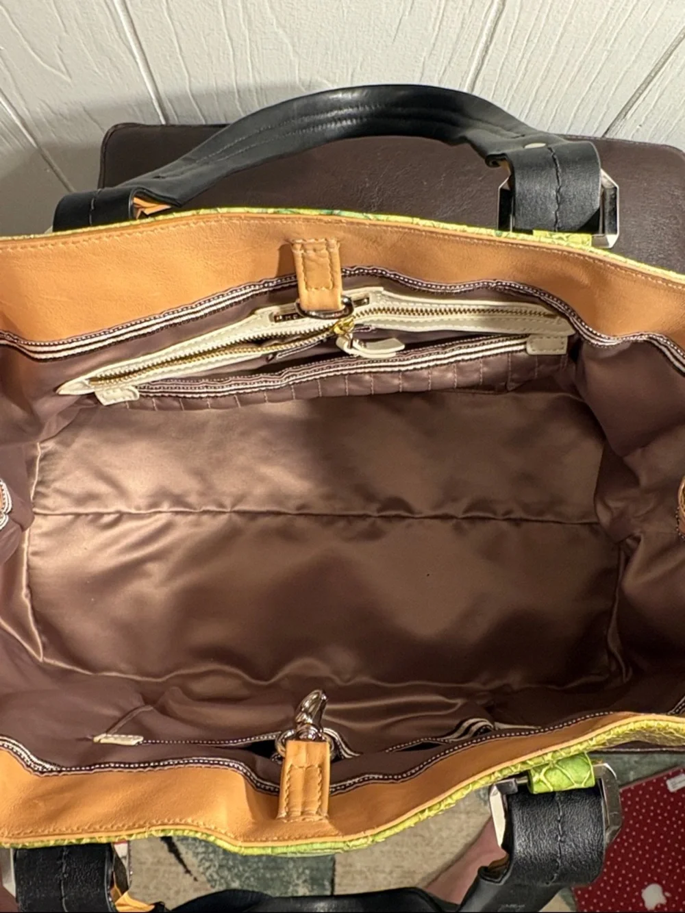 RARE Henri Bendel West 57th 🐍 Snakeskin Leather Tote ❤️ - Picture 6 of 9